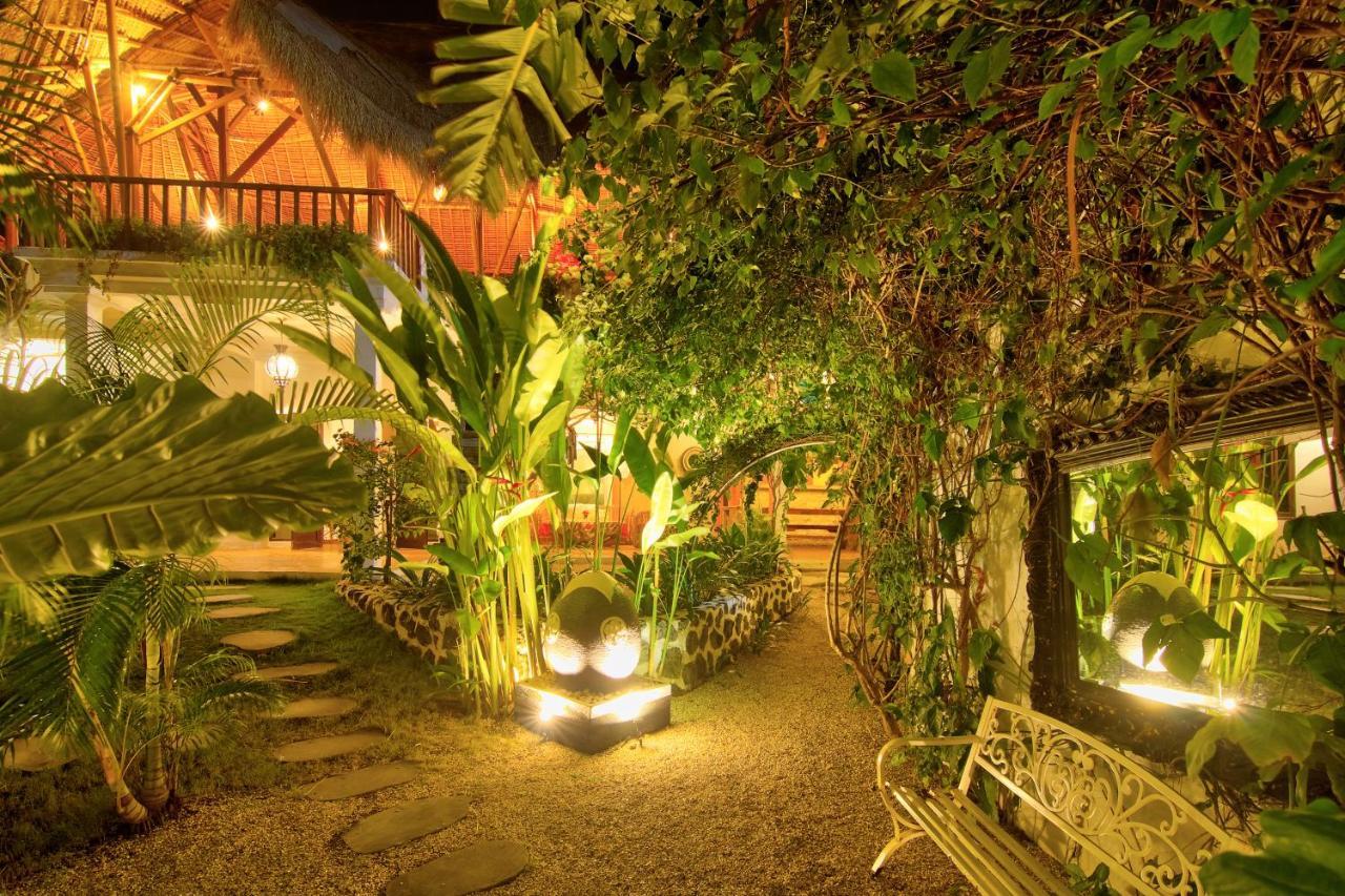 Sannyas Boutique Hotel Uluwatu Eksteriør bilde